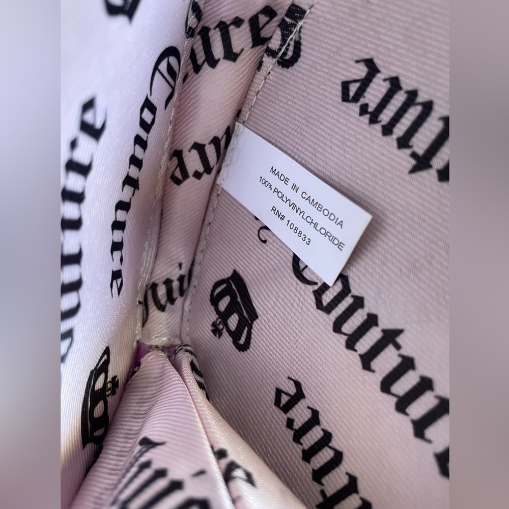 JUICY COUTURE WALLET,Juicy Couture Purple Heart Clutch - Picture 12 of 12